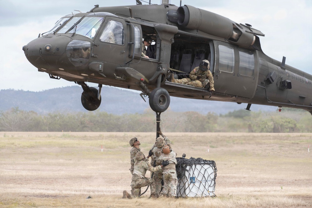 HSC and 1-228 conduct Sling Load Training