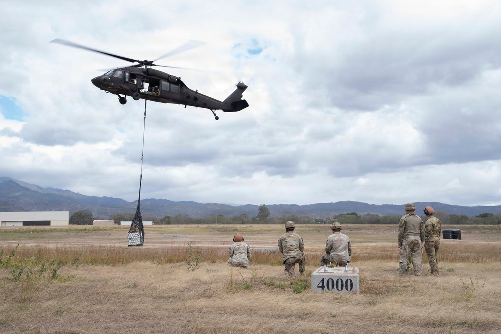 HSC and 1-228 conduct Sling Load Training