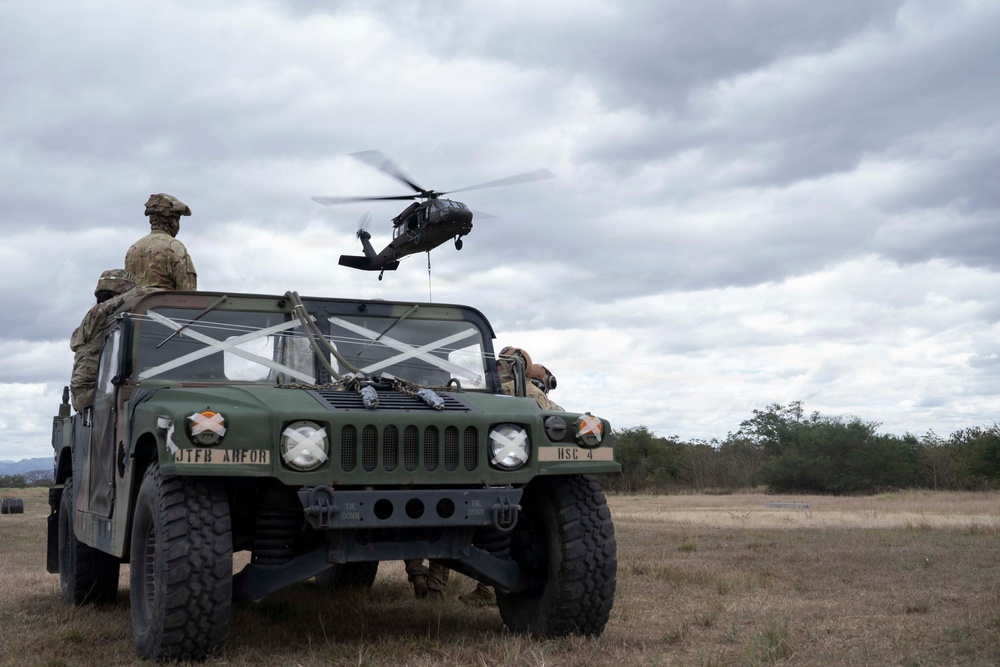 HSC and 1-228 conduct Sling Load Training