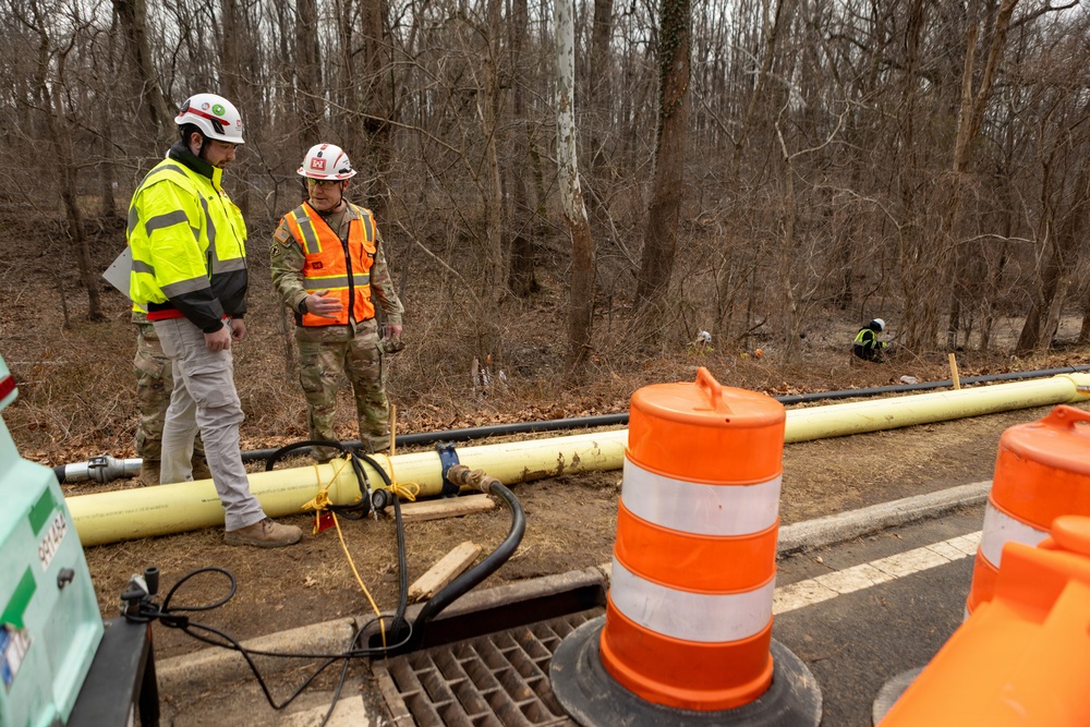 USACE Command Sgt. Maj. Galick visits Potomac Interceptor Collapse Site