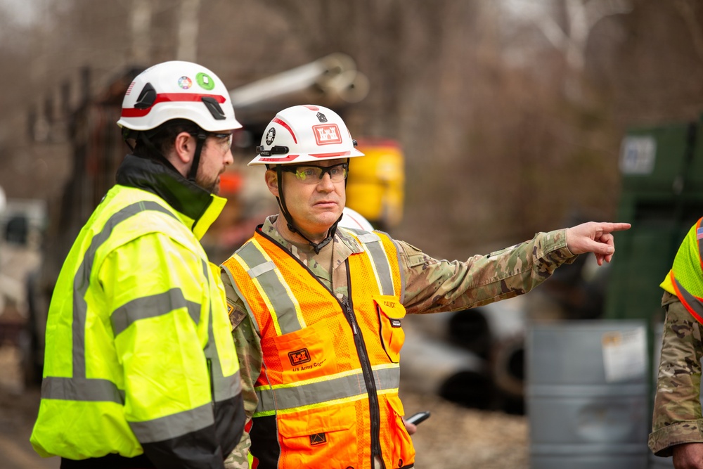 USACE Command Sgt. Maj. Galick visits Potomac Interceptor Collapse Site