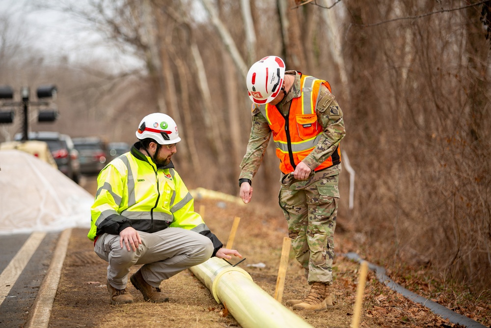 USACE Command Sgt. Maj. Galick visits Potomac Interceptor Collapse Site