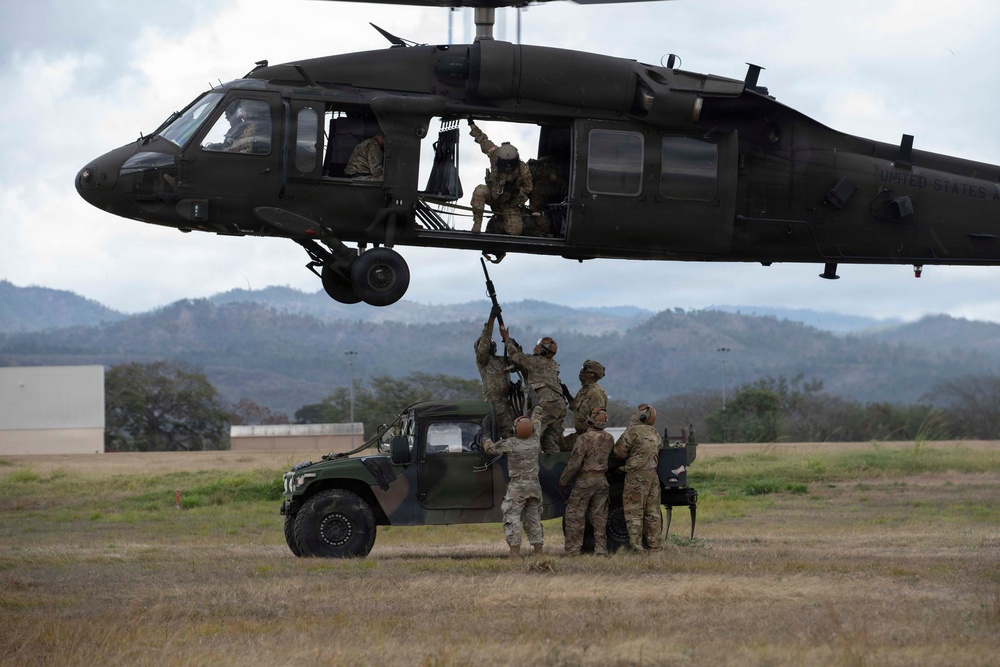 HSC and 1-228 conduct Sling Load Training