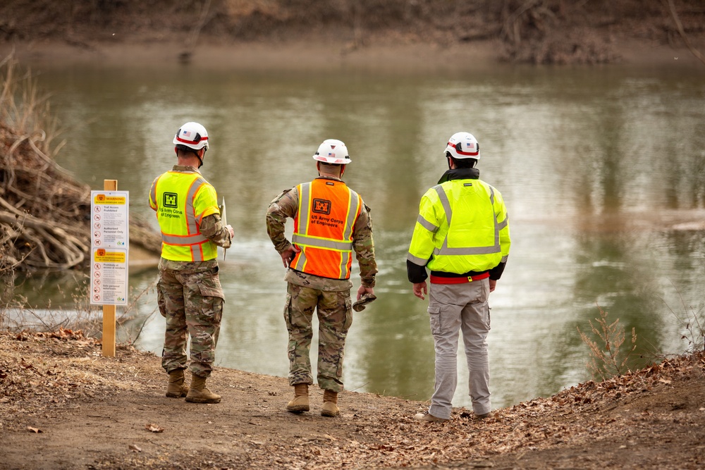 USACE Command Sgt. Maj. Galick visits Potomac Interceptor Collapse Site