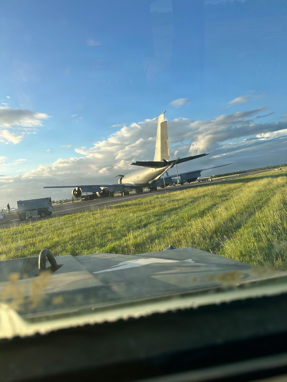 Gears, Grease &amp; Gusts: Maintainers keep mission moving in Dominican Republic