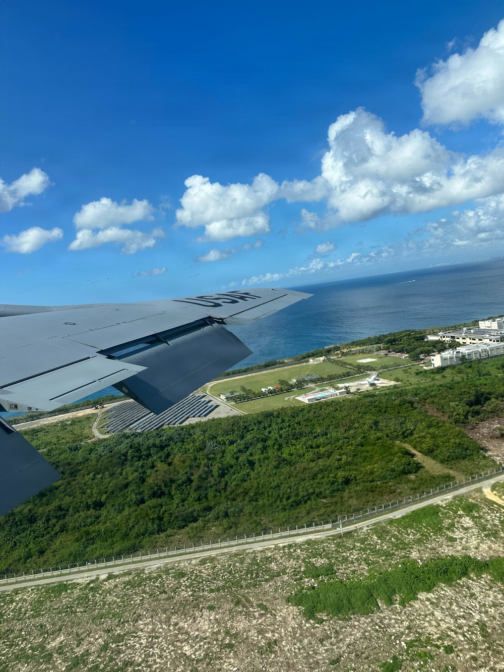 Gears, Grease &amp; Gusts: Maintainers keep mission moving in Dominican Republic