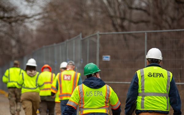 USACE, Partners Review Operations at Potomac Interceptor Site