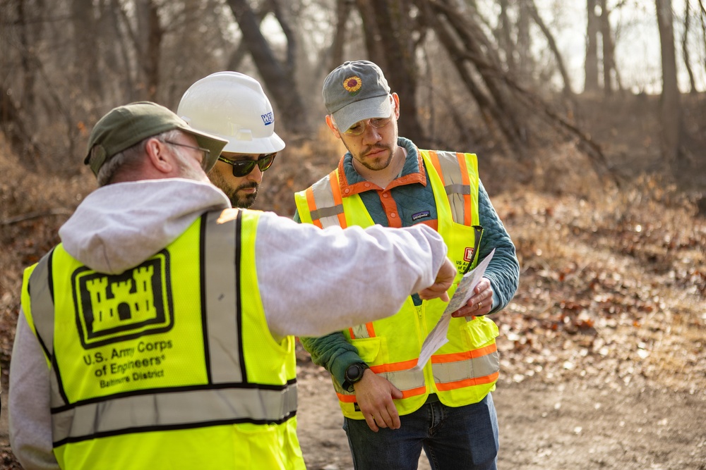 USACE, Partners Review Operations at Potomac Interceptor Site