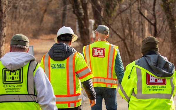USACE, Partners Review Operations at Potomac Interceptor Site