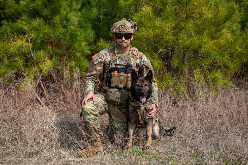 First Year Graduate Veterinary Education officers sharpen CBRNE response skills during Military Working Dog Week 2026