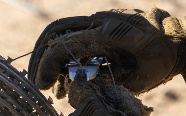 JTF-SB Marines begin training U.S. Soldiers