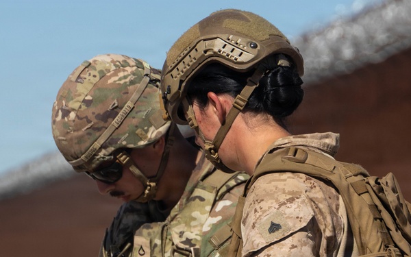 JTF-SB Marines begin training U.S. Soldiers