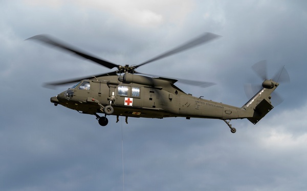 UH-60 Black Hawk Lowers Medics During Sentry South 26-2 at Camp Shelby