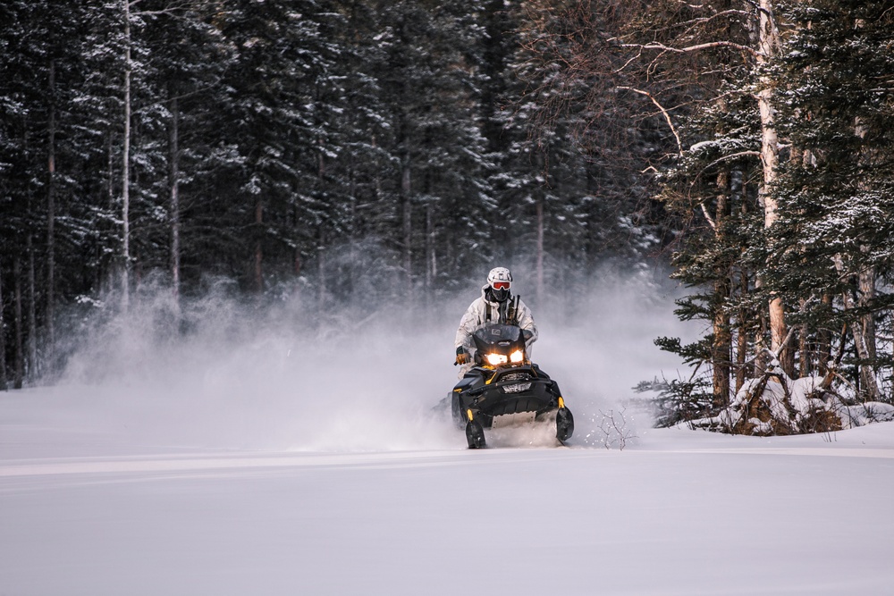 10th Special Forces Group (Airborne) train in Arctic environment during AE26