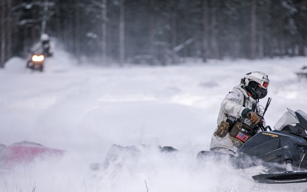 10th Special Forces Group (Airborne) train in Arctic environment during AE26