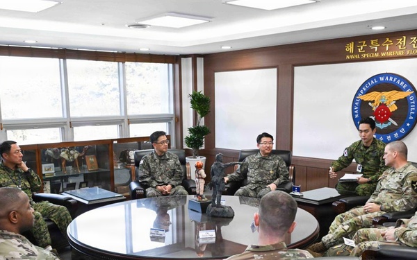 2CAB, ROK Navy Special Warfare Flotilla Formalize Training Cooperative Framework