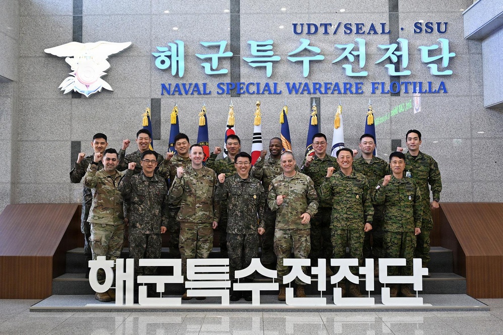 2CAB, ROK Navy Special Warfare Flotilla Formalize Training Cooperative Framework