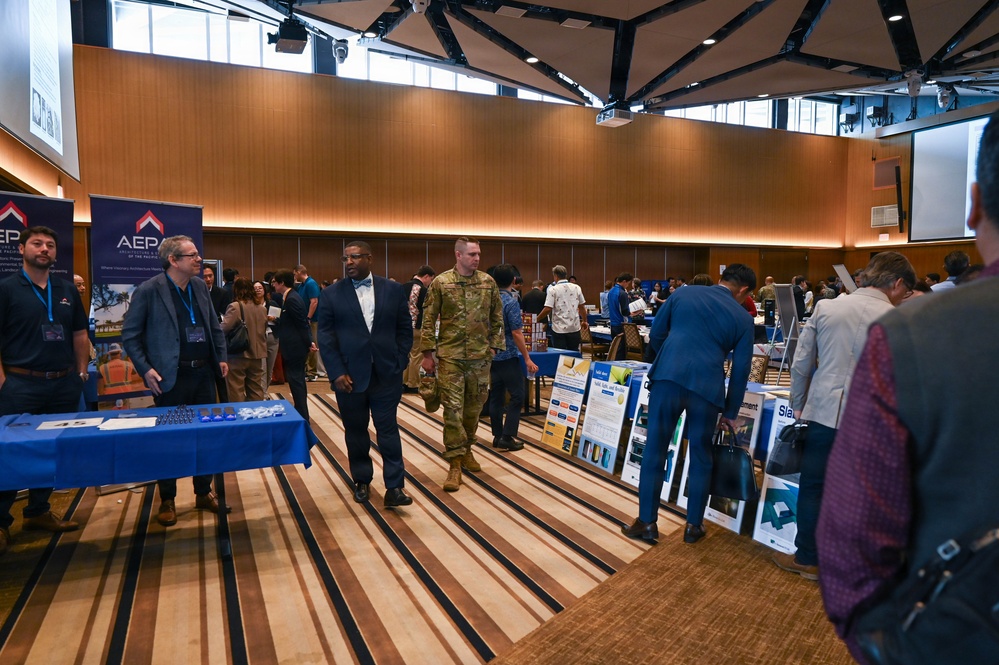18th CONS and Society of American Military Engineers Japan Post hosts the Okinawa Vendor Symposium