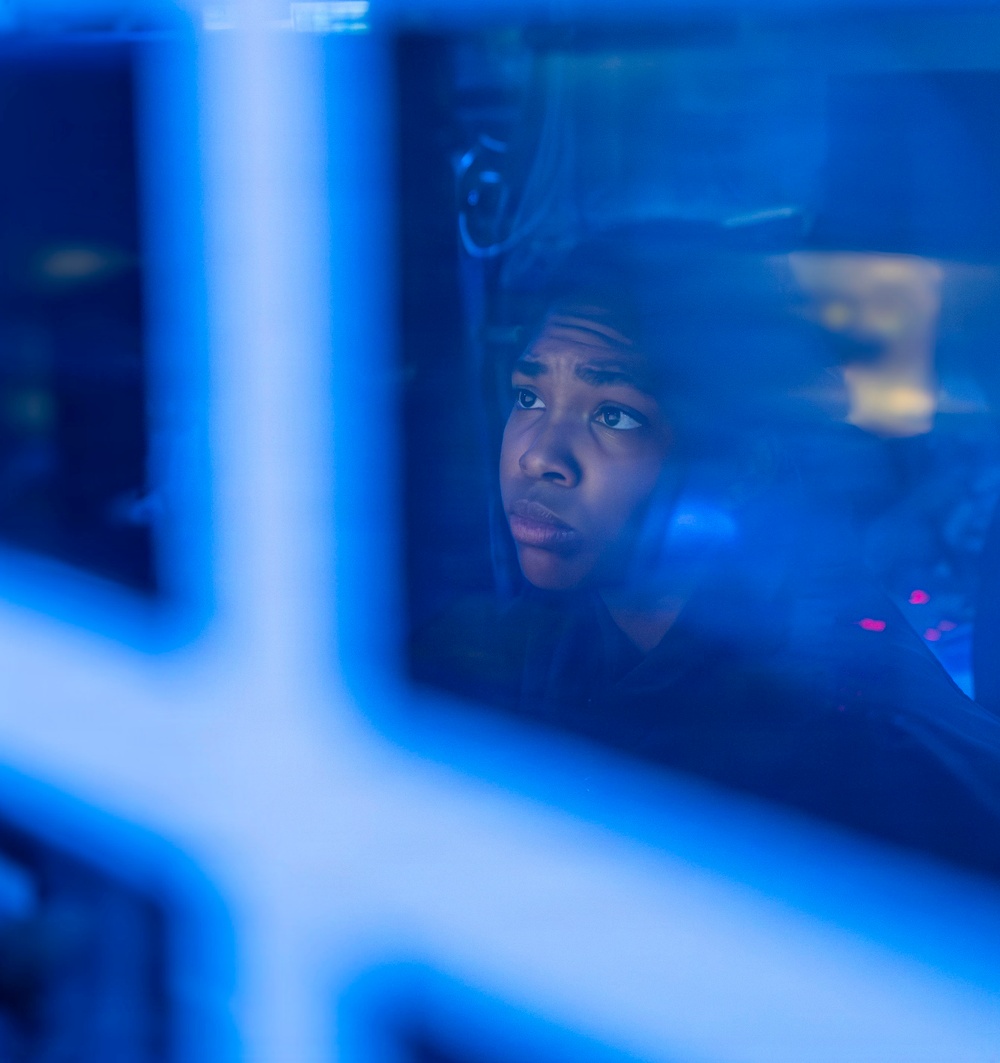 USS Dewey Participates in Maritime Cooperative Activity 26-2.2