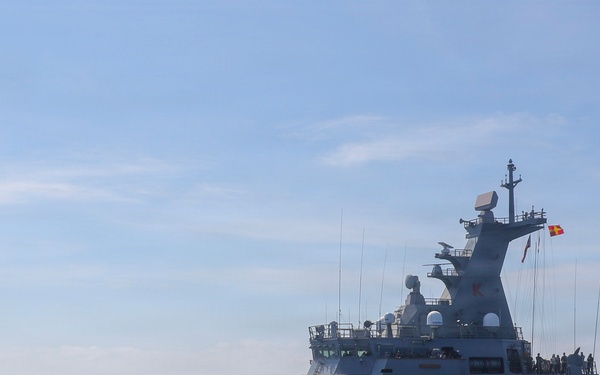 USS Dewey Participates in Maritime Cooperative Activity 26-2.2