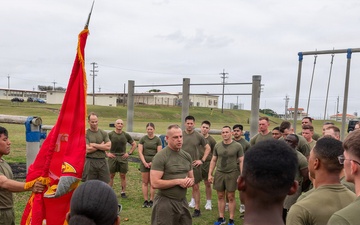 1st MAW leadership runs with MACG-18