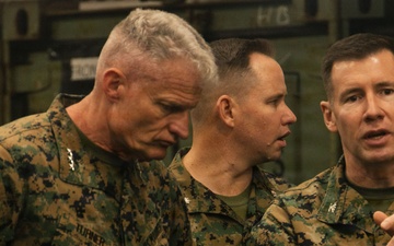 31st MEU | III MEF commanding general visits the USS Tripoli