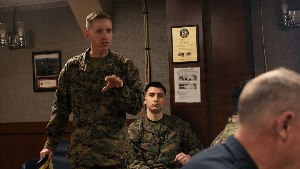 31st MEU | III MEF commanding general visits the USS Tripoli