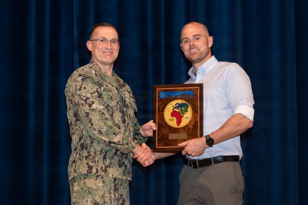 NAVFAC EURAFCENT Hosts Rear Adm. Kilian