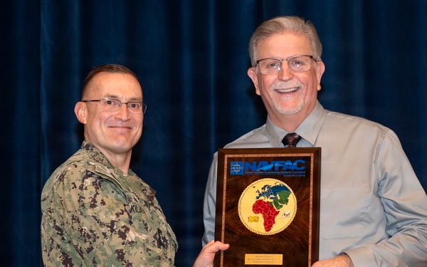 NAVFAC EURAFCENT Hosts Rear Adm. Kilian