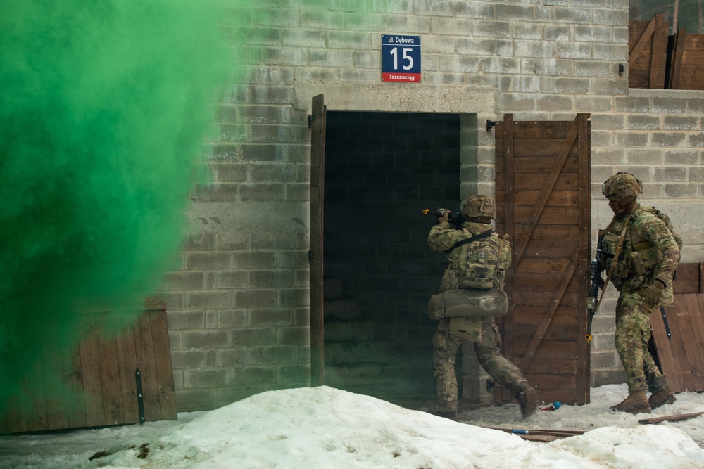3-8 CAV Conducts MOUT Training with British Army OPFOR in Poland
