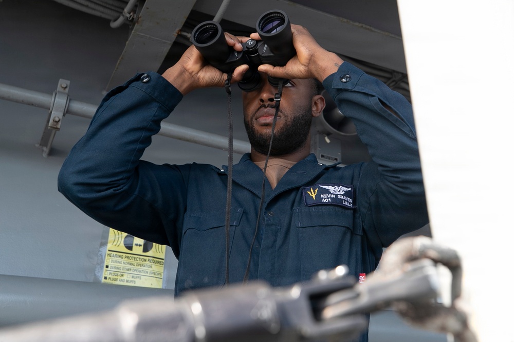 USS Tripoli Conducts Small Craft Action Team Exercise