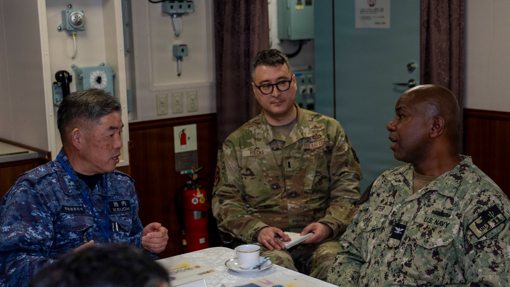 Tripoli ARG Commanding officers meeting with JMSDF Rear Admiral