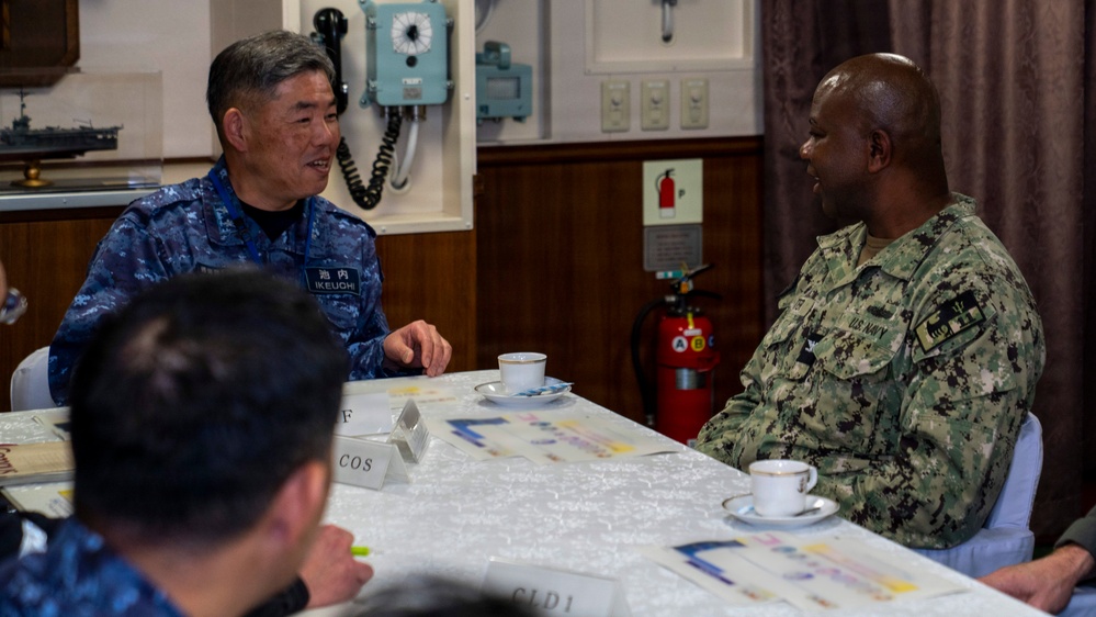 Tripoli ARG Commanding officers meeting with JMSDF Rear Admiral