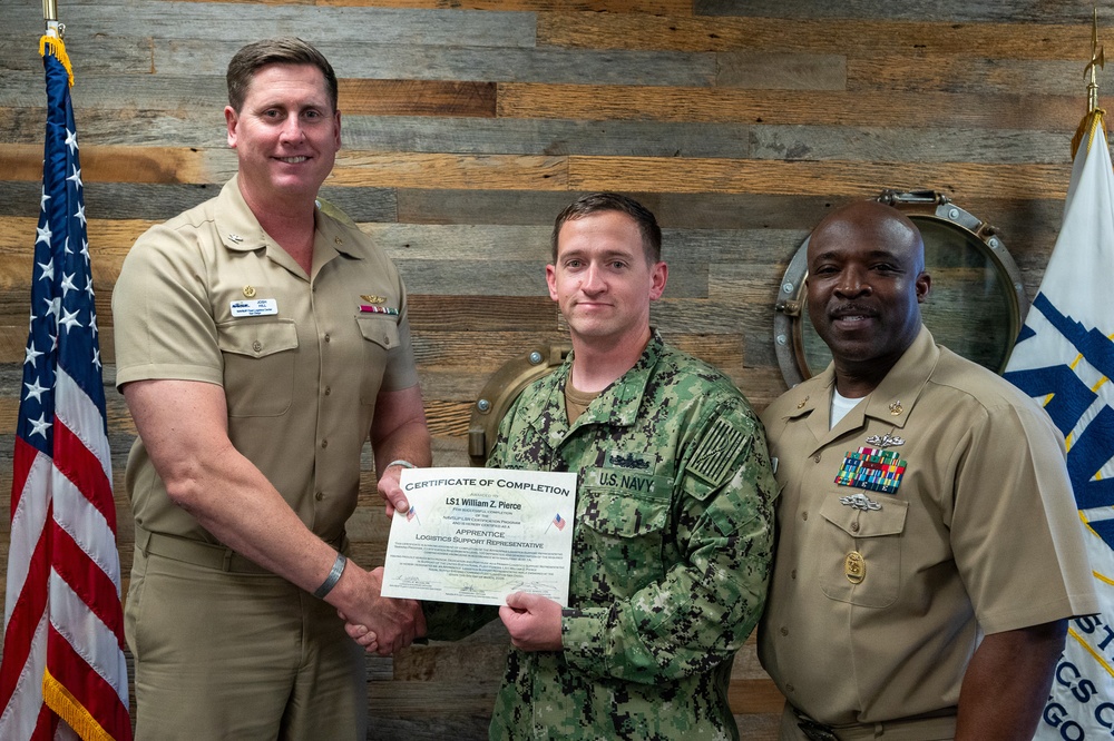 Sailors Complete Logistics Support Representative Course