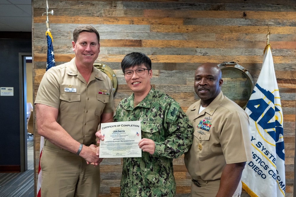 Sailors Complete Logistics Support Representative Course