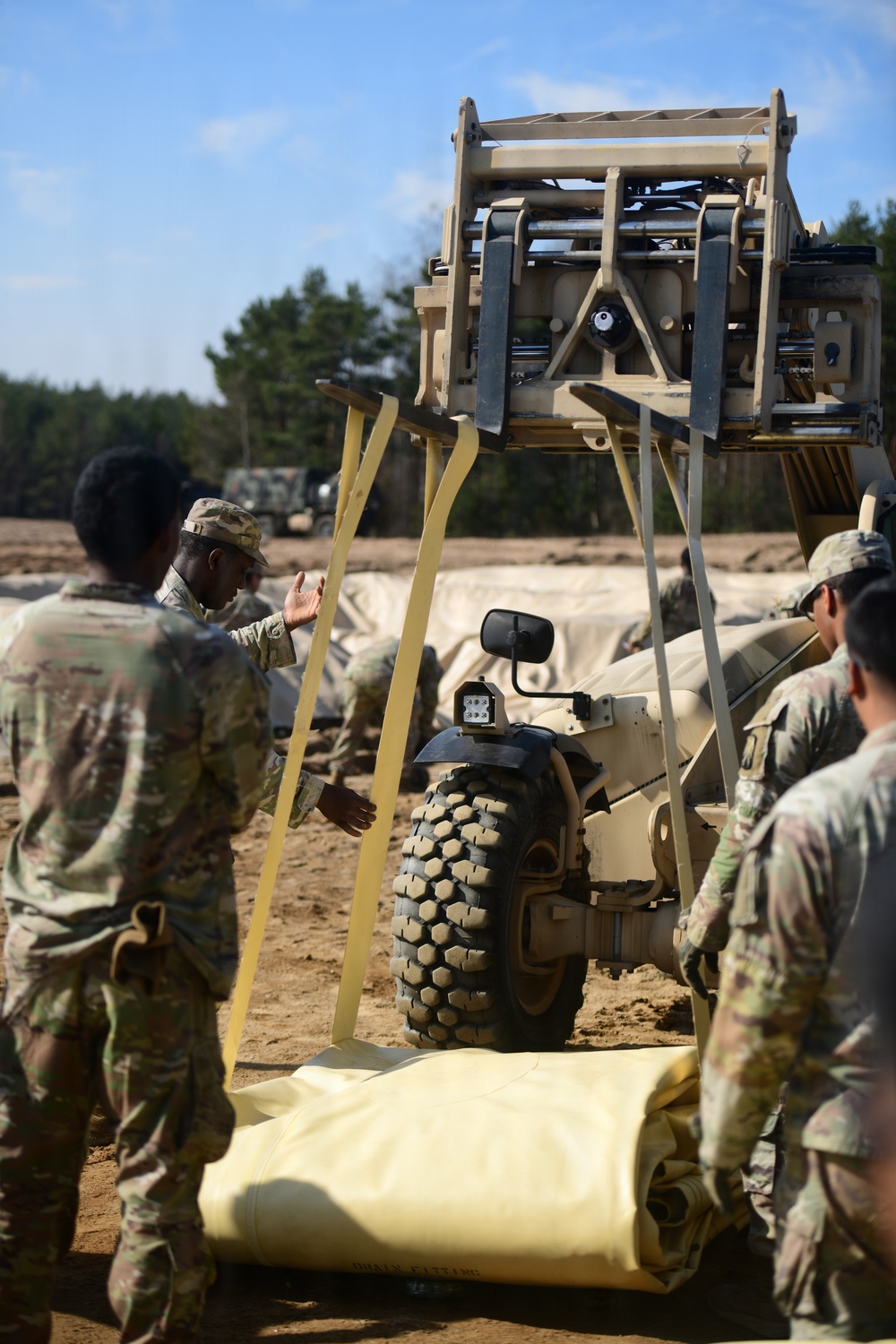 Fuelers Construct Fuel System Supply Point