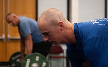 15th AF Command Team Visits DM