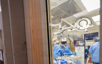 Cutting Edge: Inside Walter Reed's Neurosurgery Operating Room