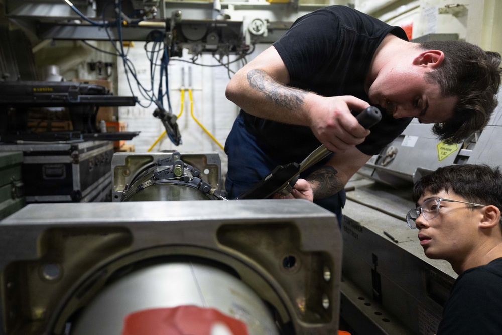 USS Spruance (DDG 111) supports Operation Epic Fury