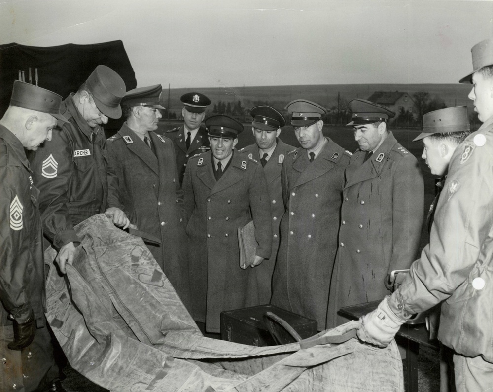 8th Infantry Division Hosts Iranians at Bad Kreuznach (8 MAR 1959)