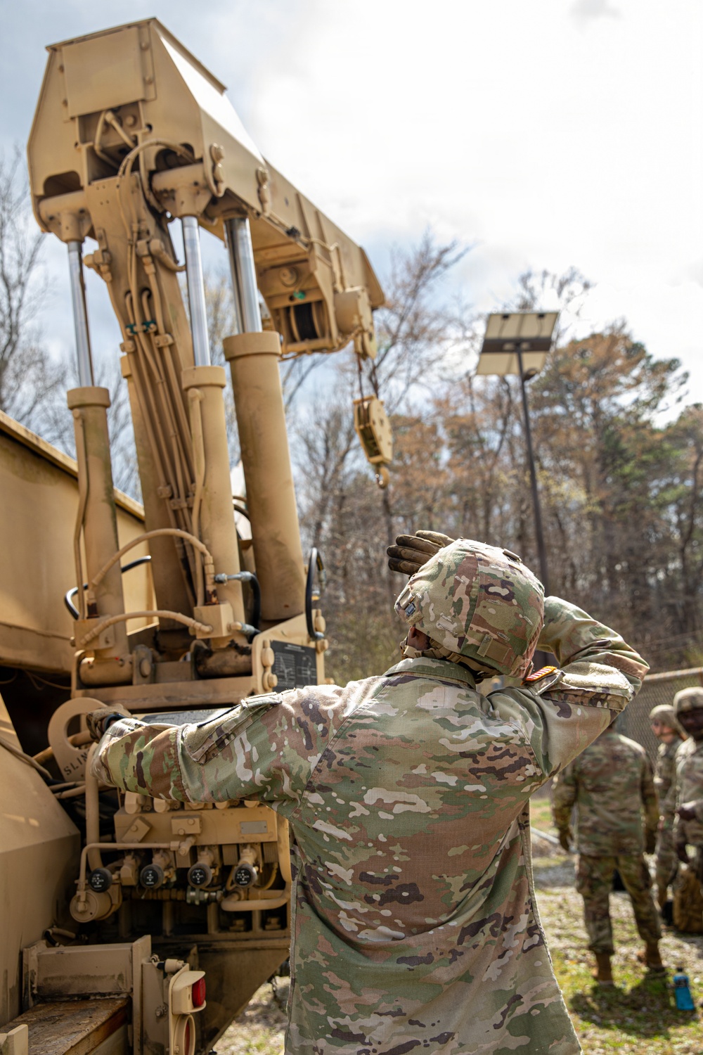 1-181 Field Artillery Regiment conducts a training exercise