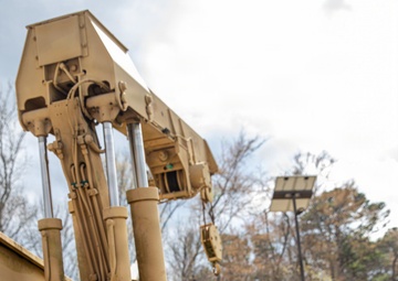 1-181 Field Artillery Regiment conducts a training exercise