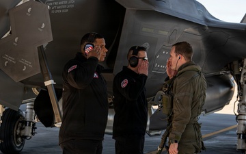 F-35 Demo Team Practices During Off-Season