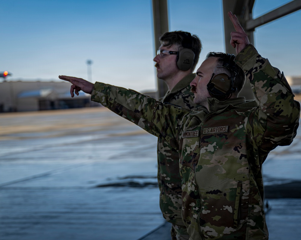 F-35A Demo Team Practice with New Pilot