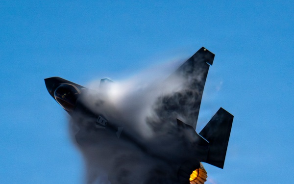 F-35A Demo Team Practice with New Pilot