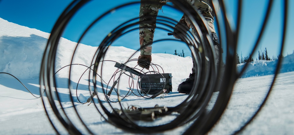 US Navy, Air Force EOD technicians conduct airfield clearance drill