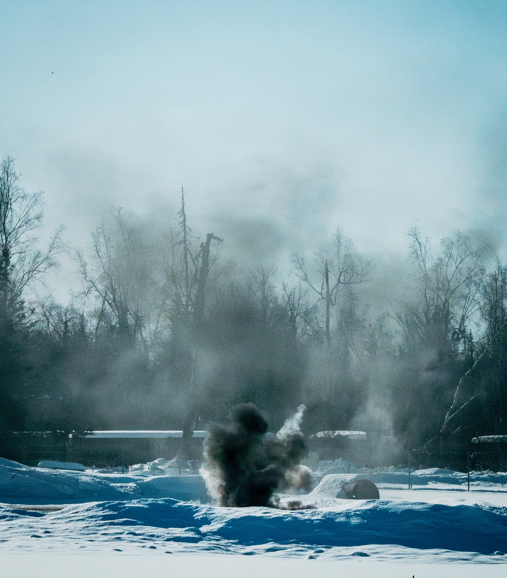 US Navy, Air Force EOD technicians conduct airfield clearance drill