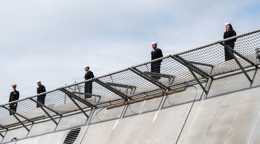 USS Cincinnati (LCS 20) Returns to its Homeport of Naval Base San Diego
