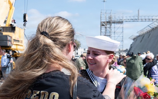 USS Cincinnati (LCS 20) Returns to its Homeport of Naval Base San Diego