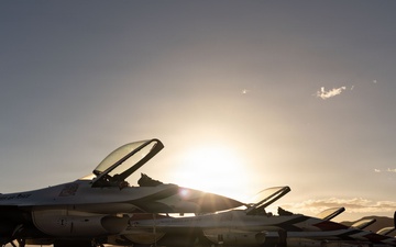 Thunderbirds earn final certification for 2026 show season
